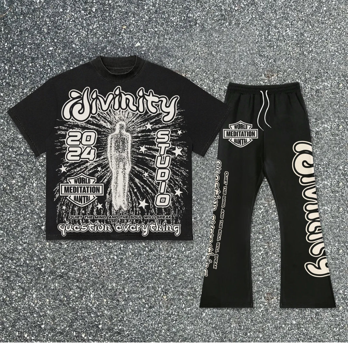 Divine Meditation No 88 Vintage Graphic Print T-shirt & Flared Sweatpants